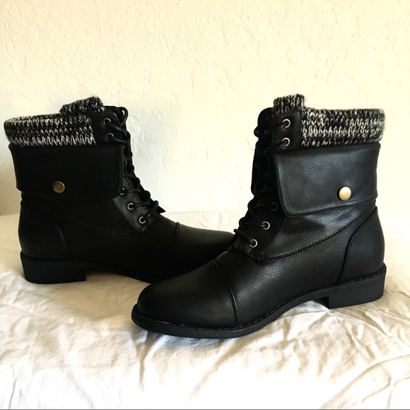 New in BOX Sweater Cuff MOTO Combat BOOTIES Boots - Picture 4 of 8